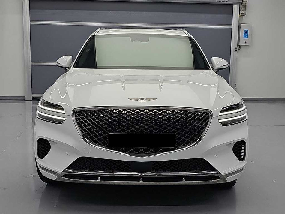 Genesis GV70 — photo 02