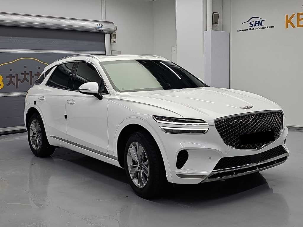 Genesis GV70 — photo 04