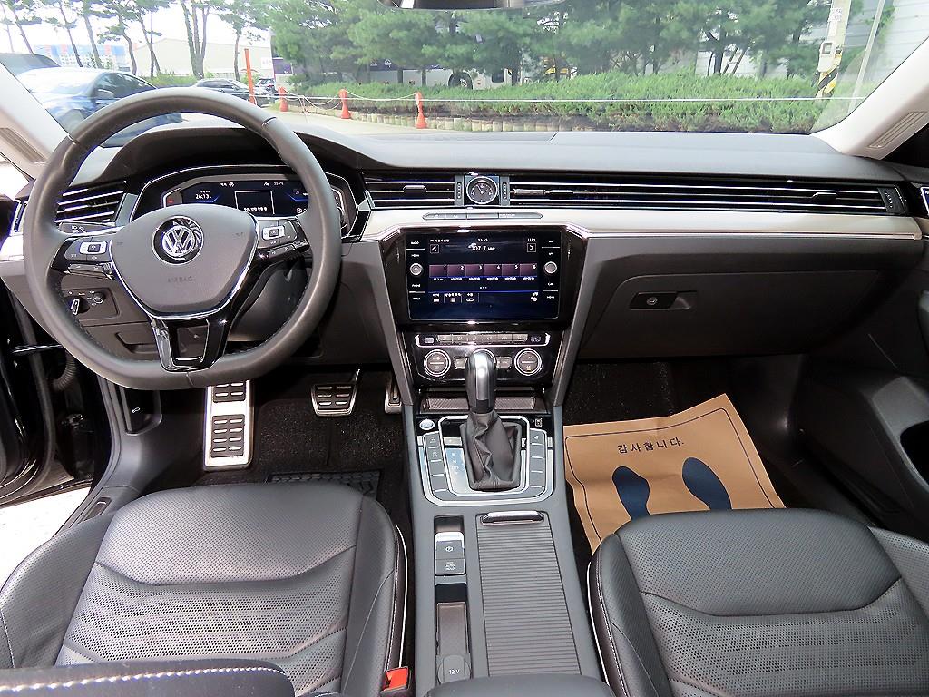 Volkswagen Arteon — photo 07