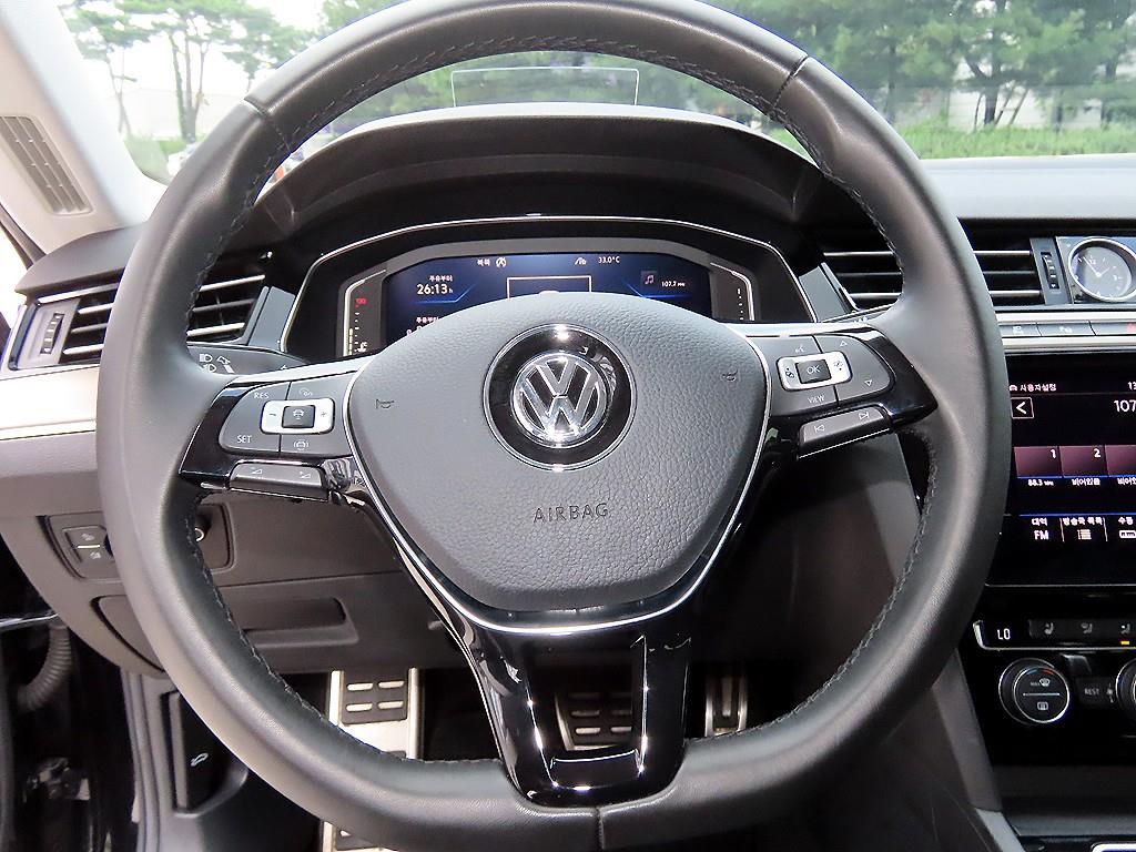 Volkswagen Arteon — photo 08