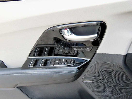 Kia Niro — photo 11