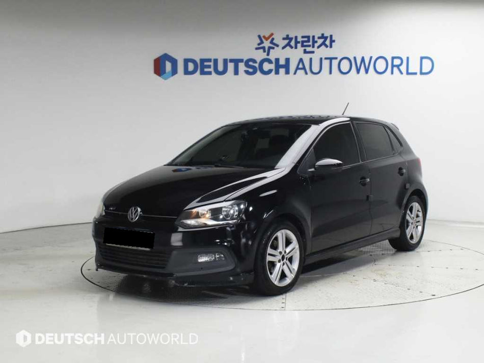 Volkswagen Polo — photo 01