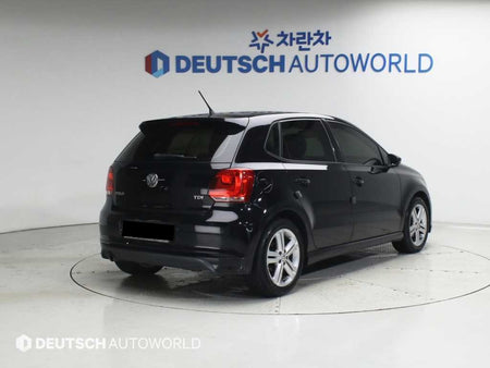 Volkswagen Polo — photo 02