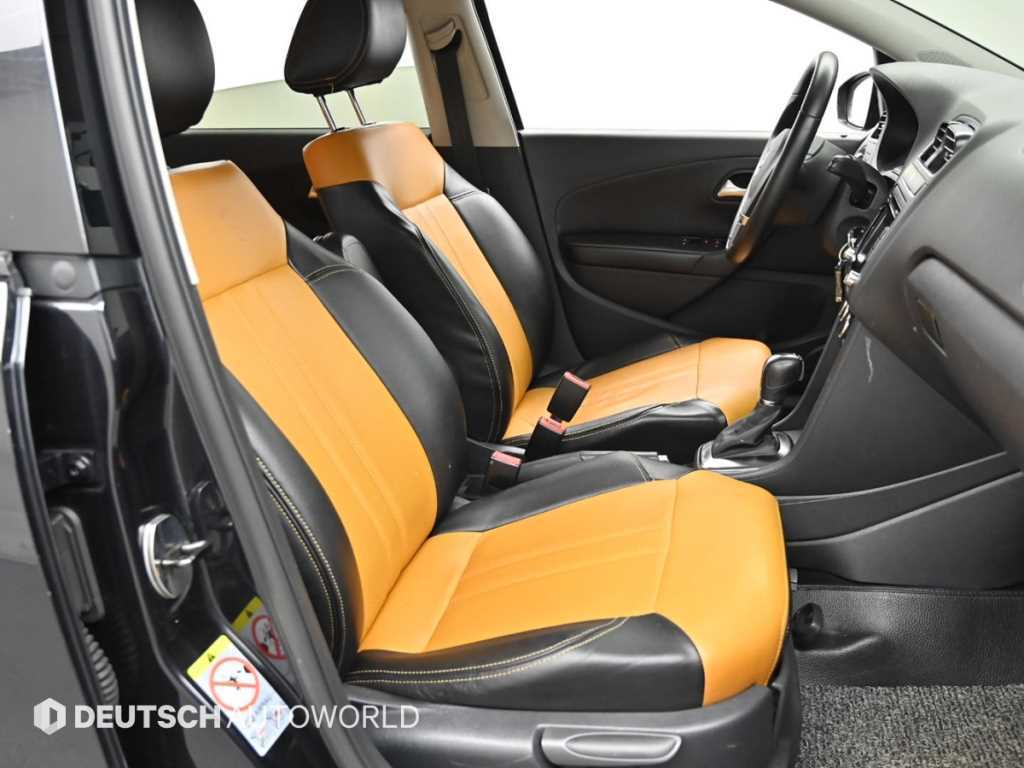Volkswagen Polo — photo 10