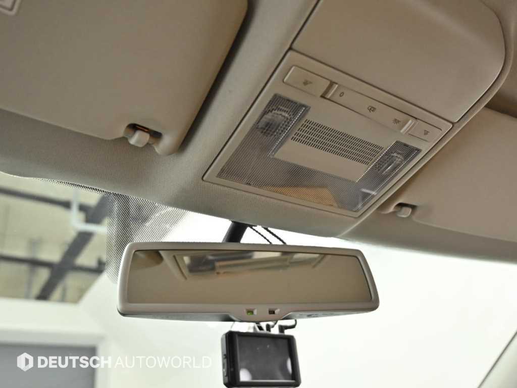 Volkswagen Polo — photo 18