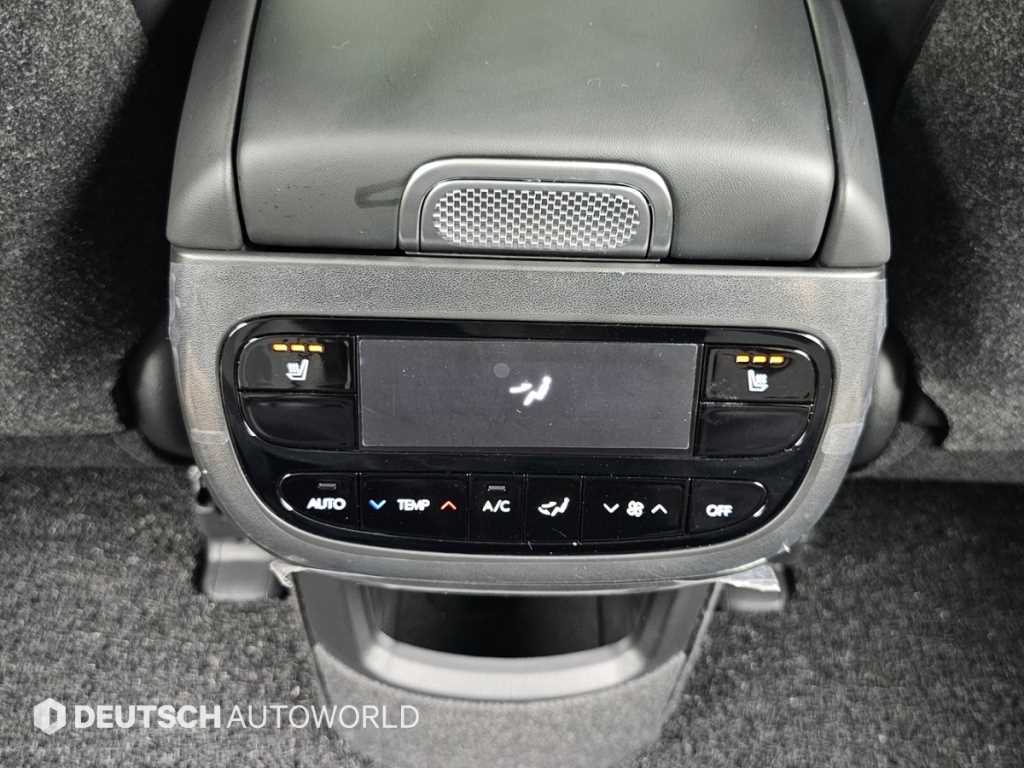 Hyundai Ioniq9 — photo 16