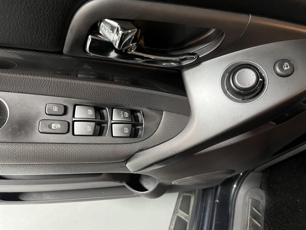 KGM KORANDO — photo 12