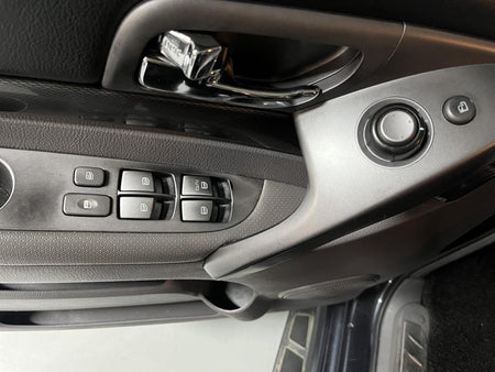 KGM KORANDO — photo 12
