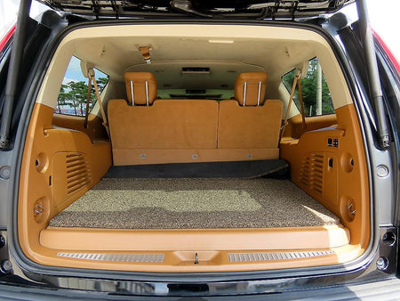 Cadillac Escalade — photo 15
