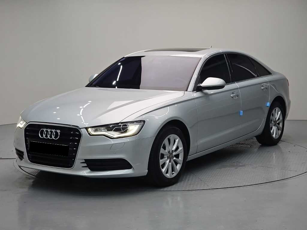 Audi A6 — photo 01