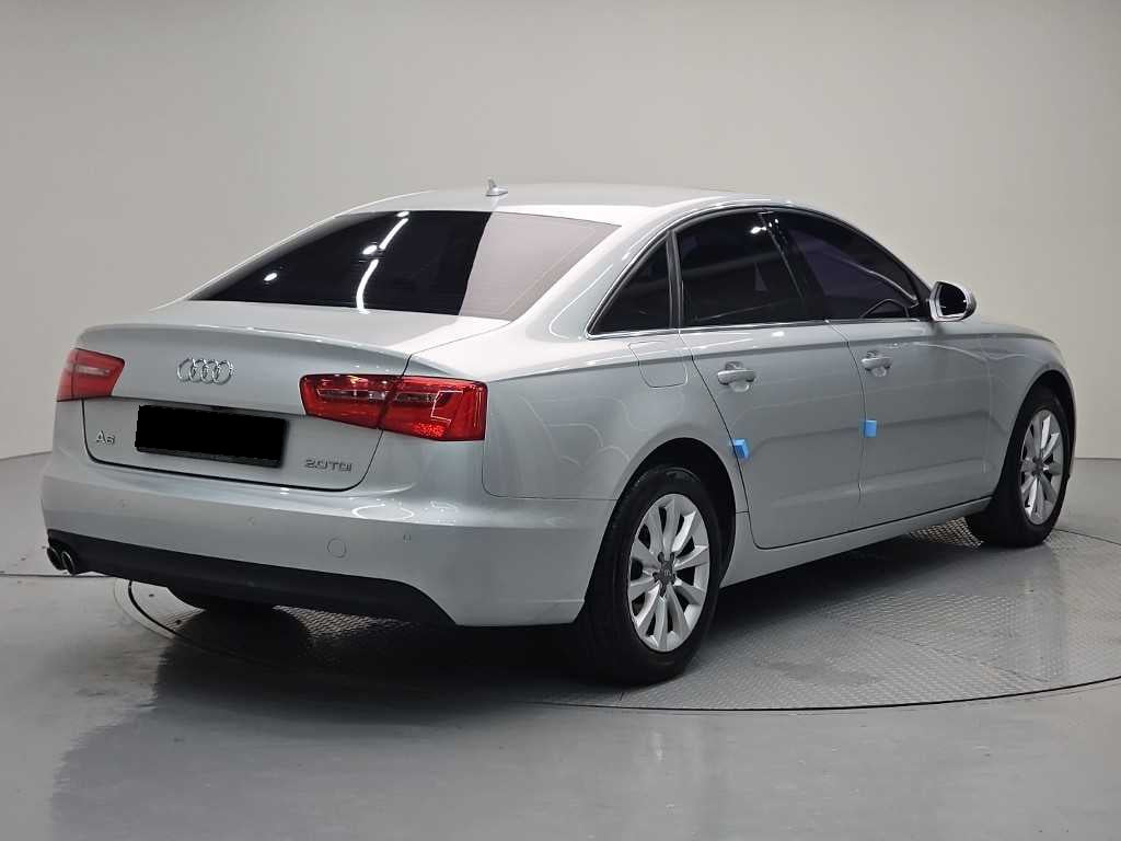 Audi A6 — photo 04