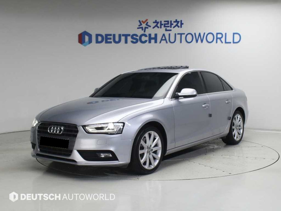 Audi A4 — photo 01