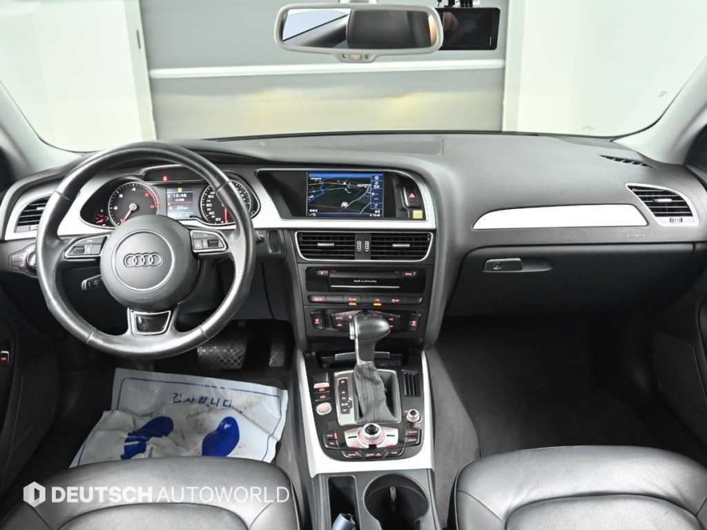 Audi A4 — photo 07