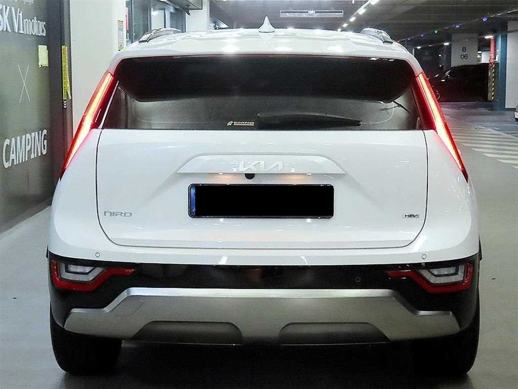 Kia Niro — photo 05