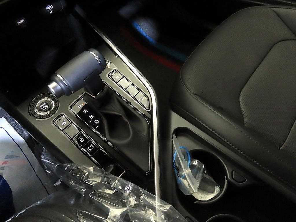 Kia Niro — photo 12