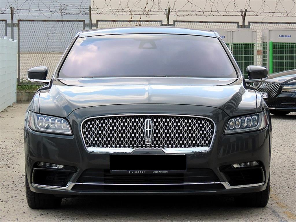 Lincoln Continental — photo 01
