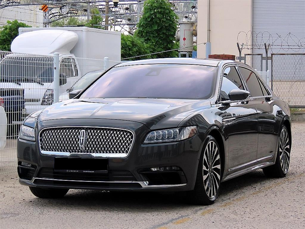 Lincoln Continental — photo 02