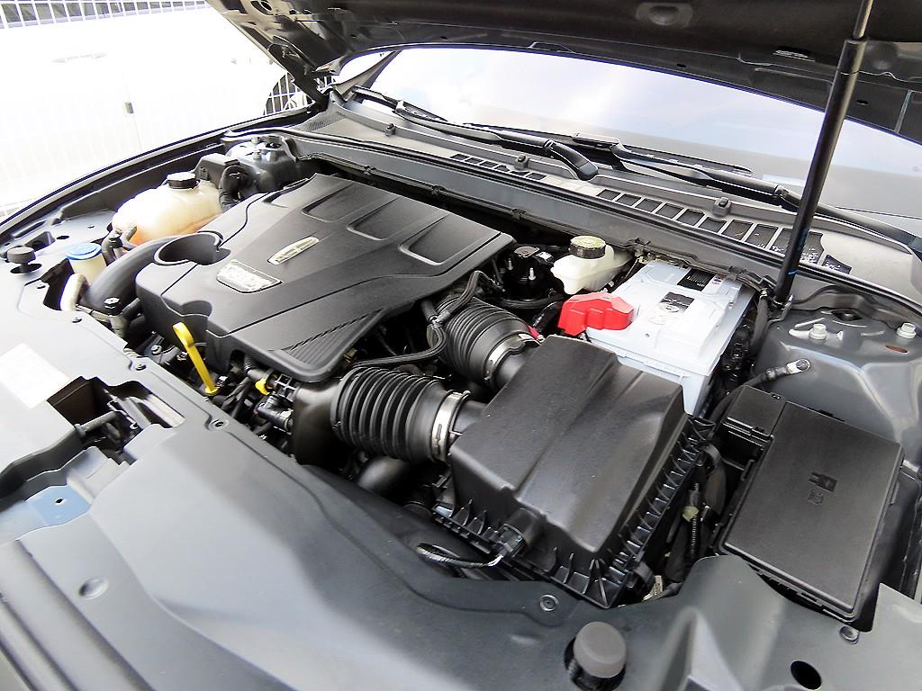 Lincoln Continental — photo 19