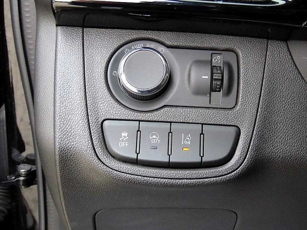 CHEVROLET Spark — photo 12