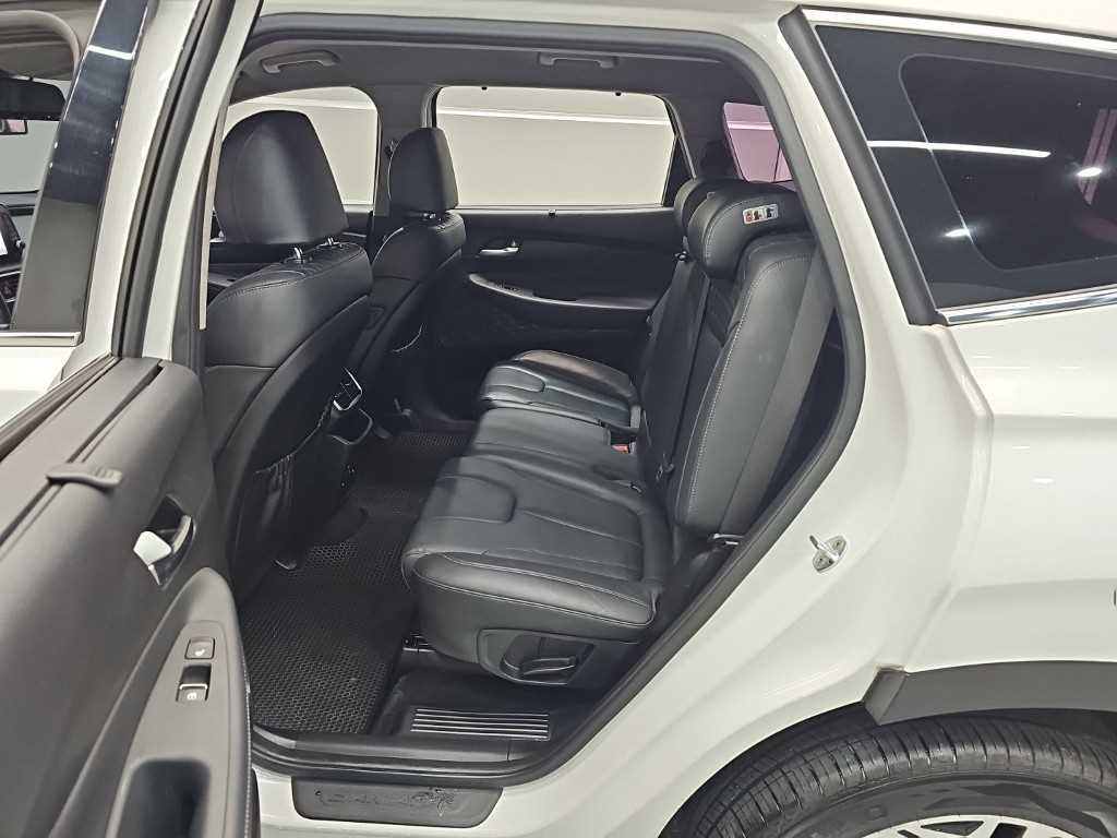 Hyundai Santafe — photo 12