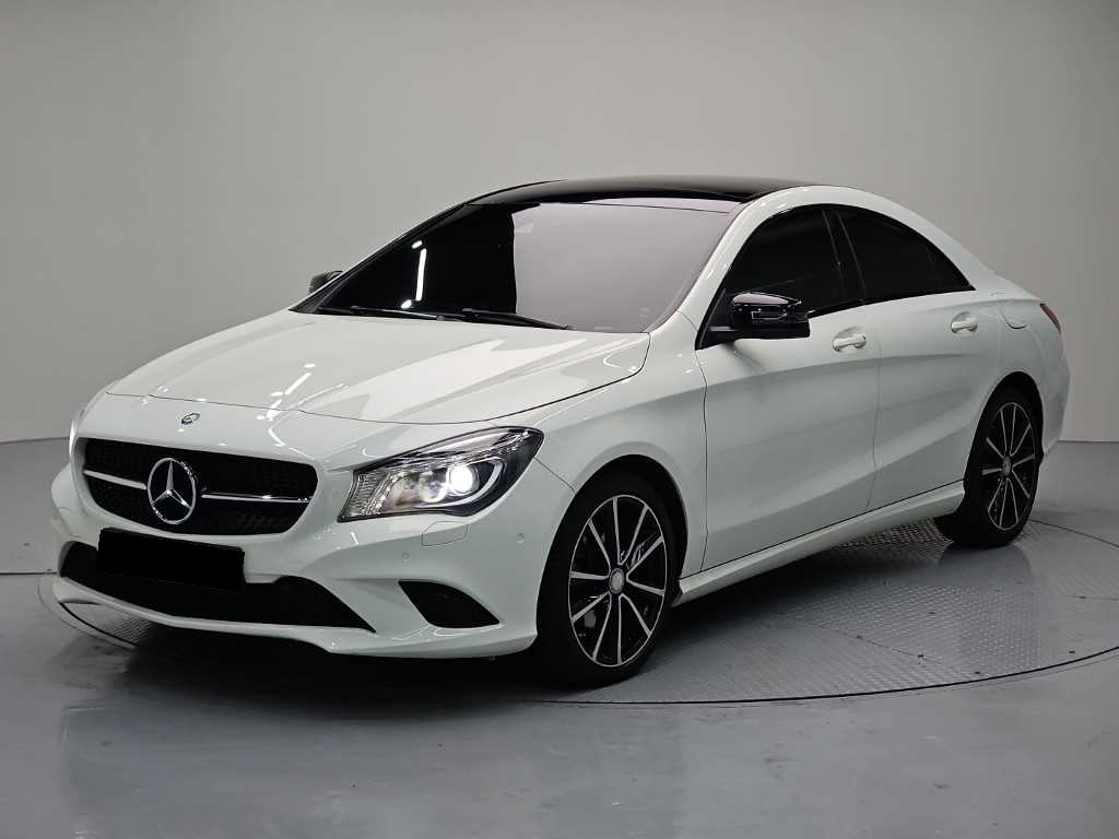 Mercedes-Benz CLA-Class — photo 03