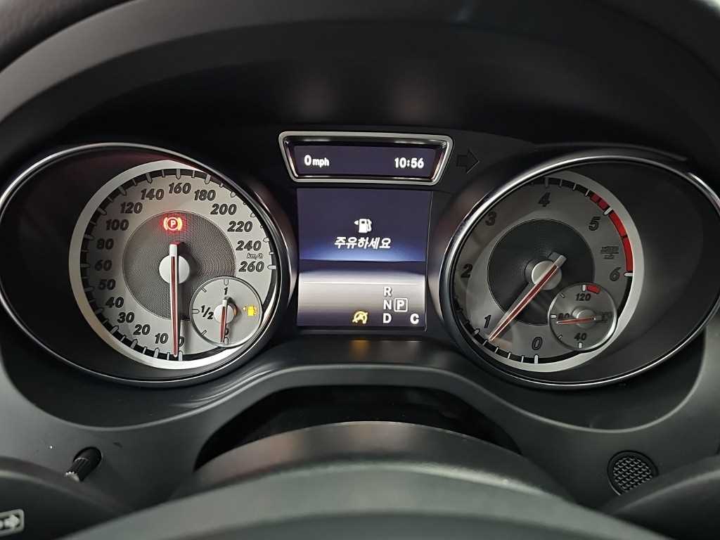 Mercedes-Benz CLA-Class — photo 06