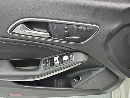 Mercedes-Benz CLA-Class — photo 16