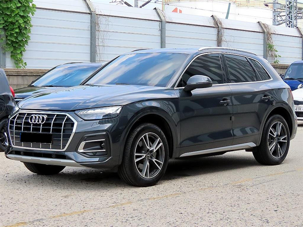 Audi Q5 — photo 02