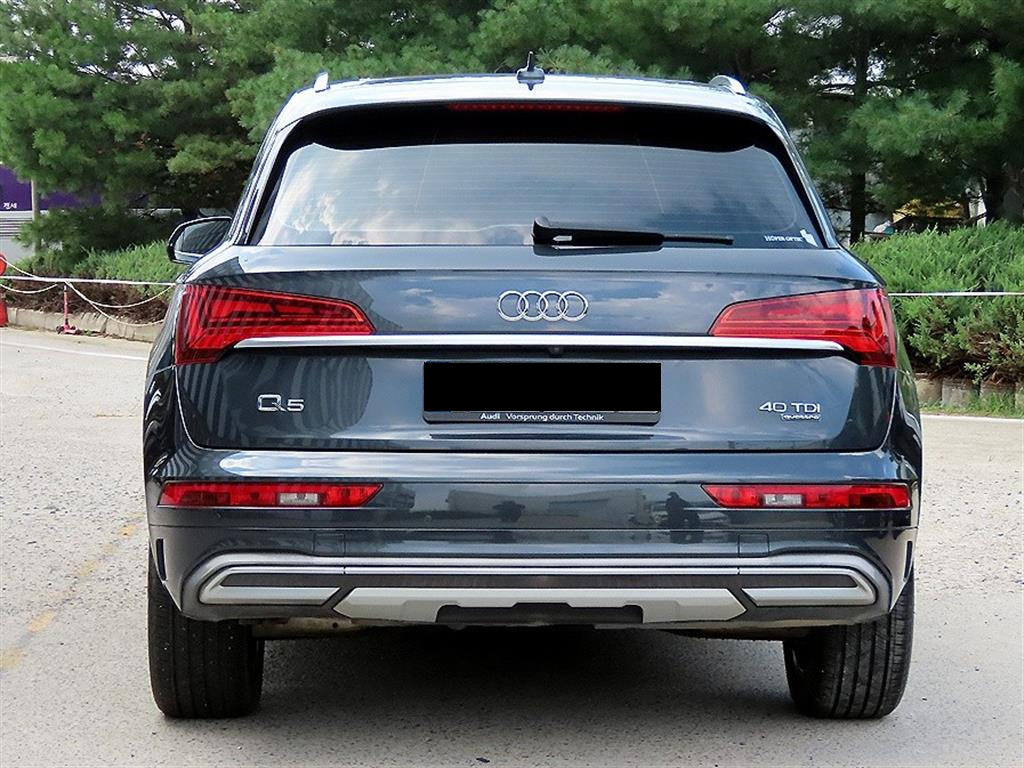 Audi Q5 — photo 04