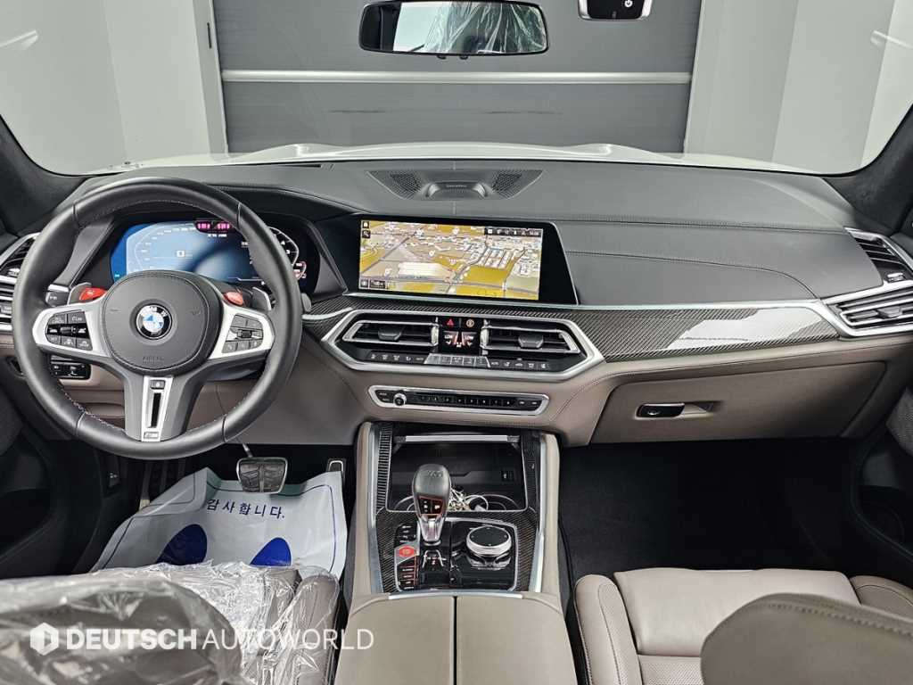 BMW X5M — photo 07