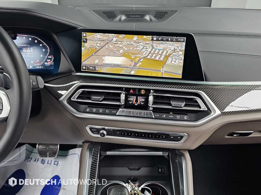 BMW X5M — photo 14
