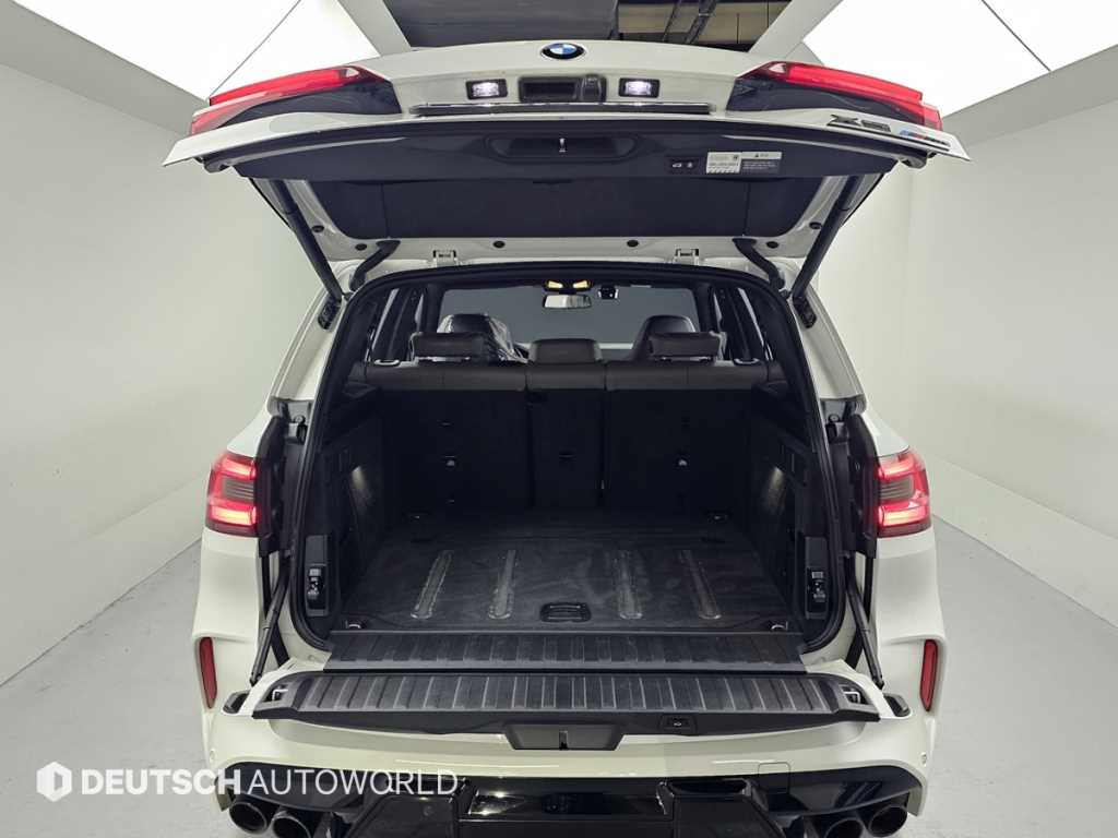 BMW X5M — photo 19
