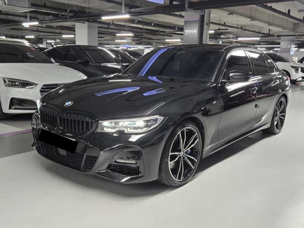BMW 3-Series — photo 02
