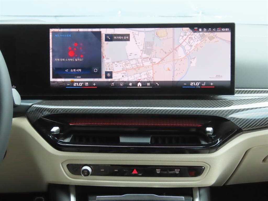 BMW 3-Series — photo 11