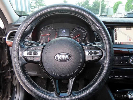 Kia K7 — photo 08