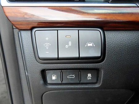 Kia K7 — photo 12