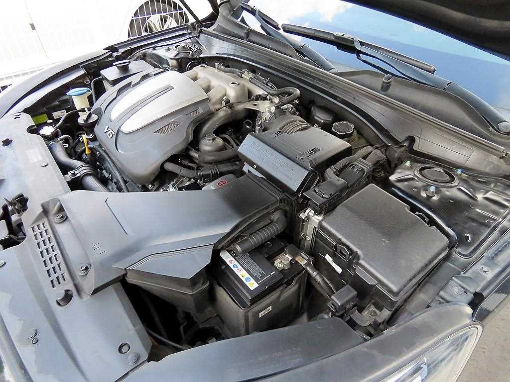 Kia K7 — photo 19