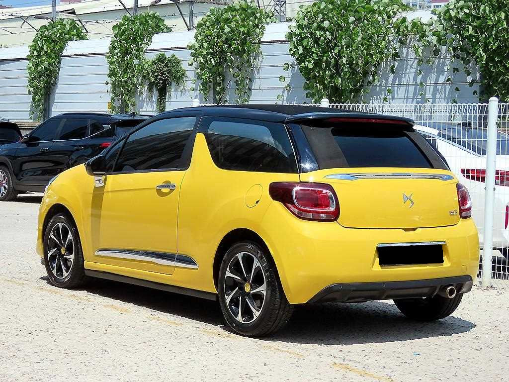 DS Automobiles DS3 — photo 03