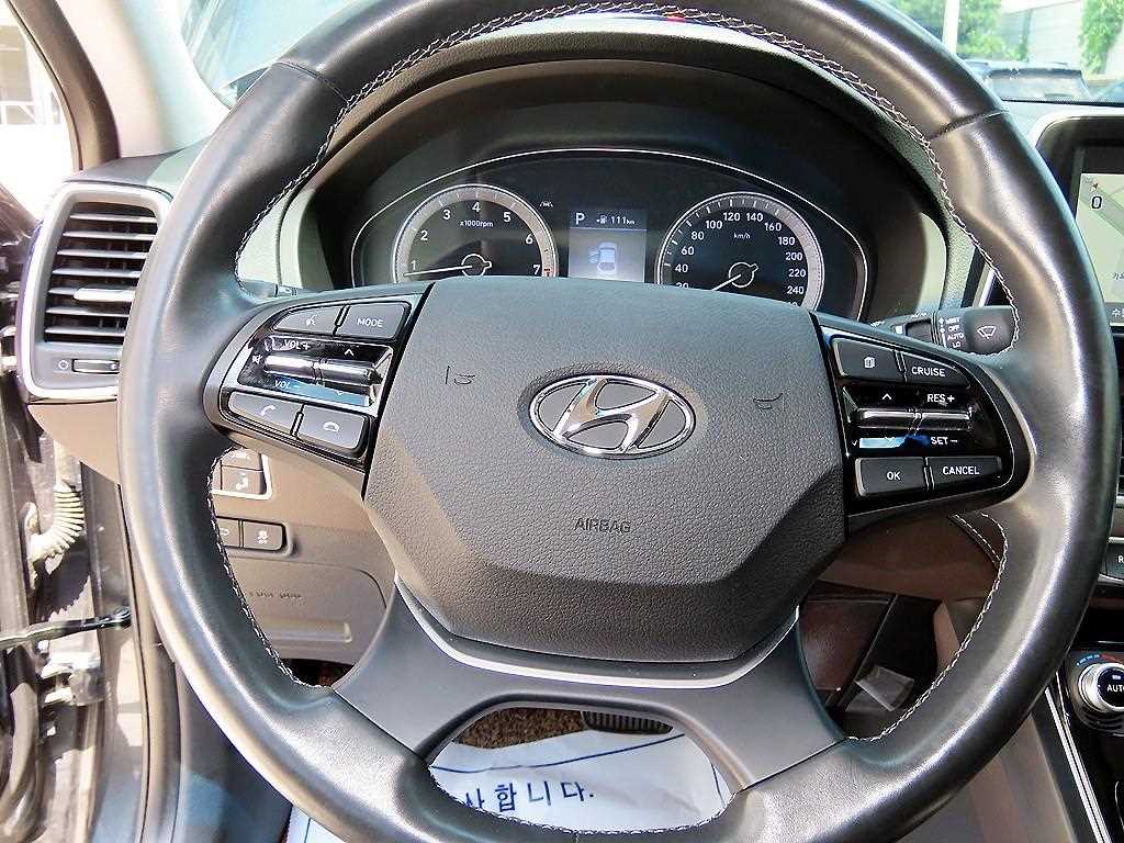 Hyundai Grandeur — photo 08