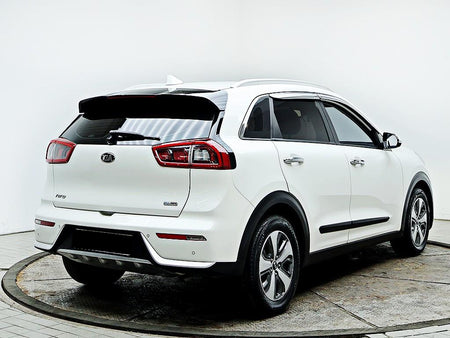 Kia Niro — photo 04