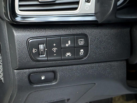 Kia Niro — photo 14