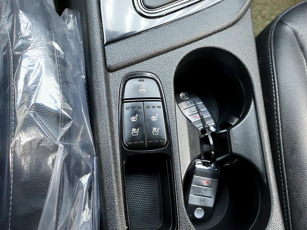 Kia Niro — photo 16