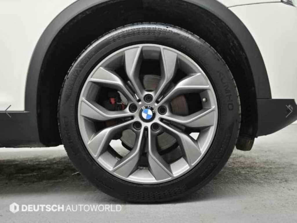 BMW X3 — photo 06