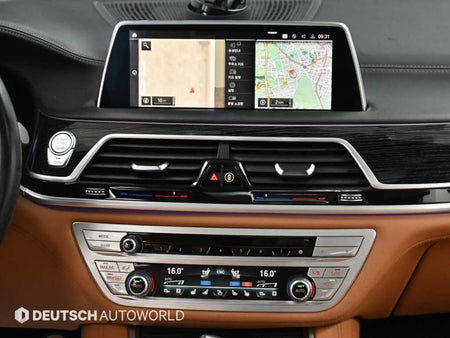 BMW 7-Series — photo 14