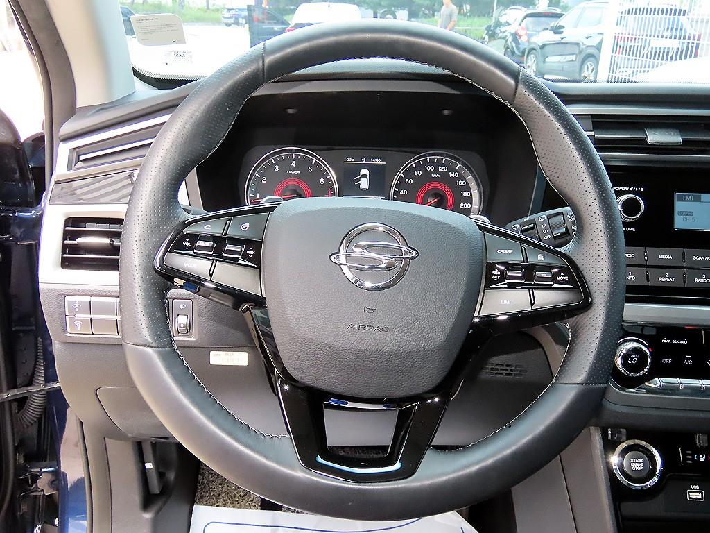 KGM KORANDO — photo 08