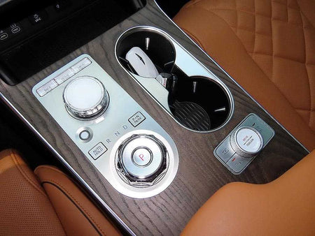 Genesis GV80 — photo 11