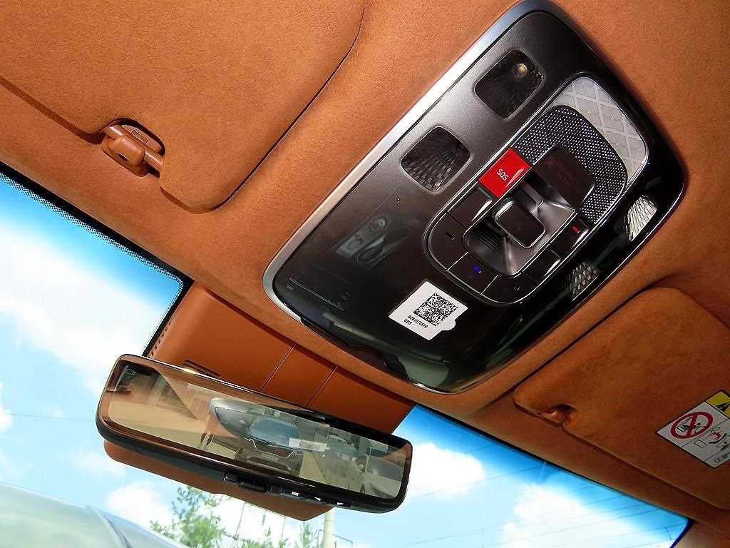 Genesis GV80 — photo 14