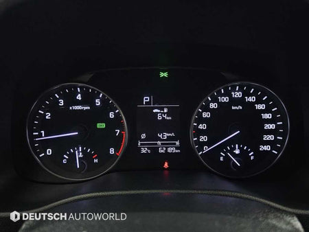 Hyundai Avante — photo 09