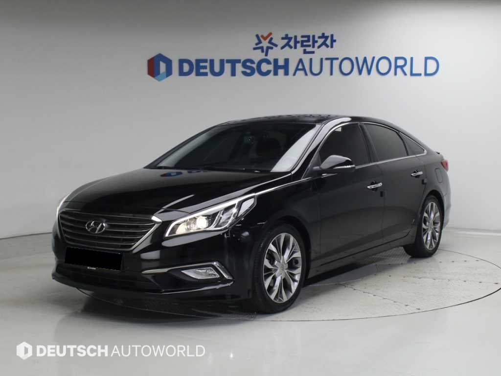 Hyundai Sonata — photo 01