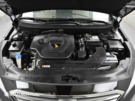 Hyundai Sonata — photo 07